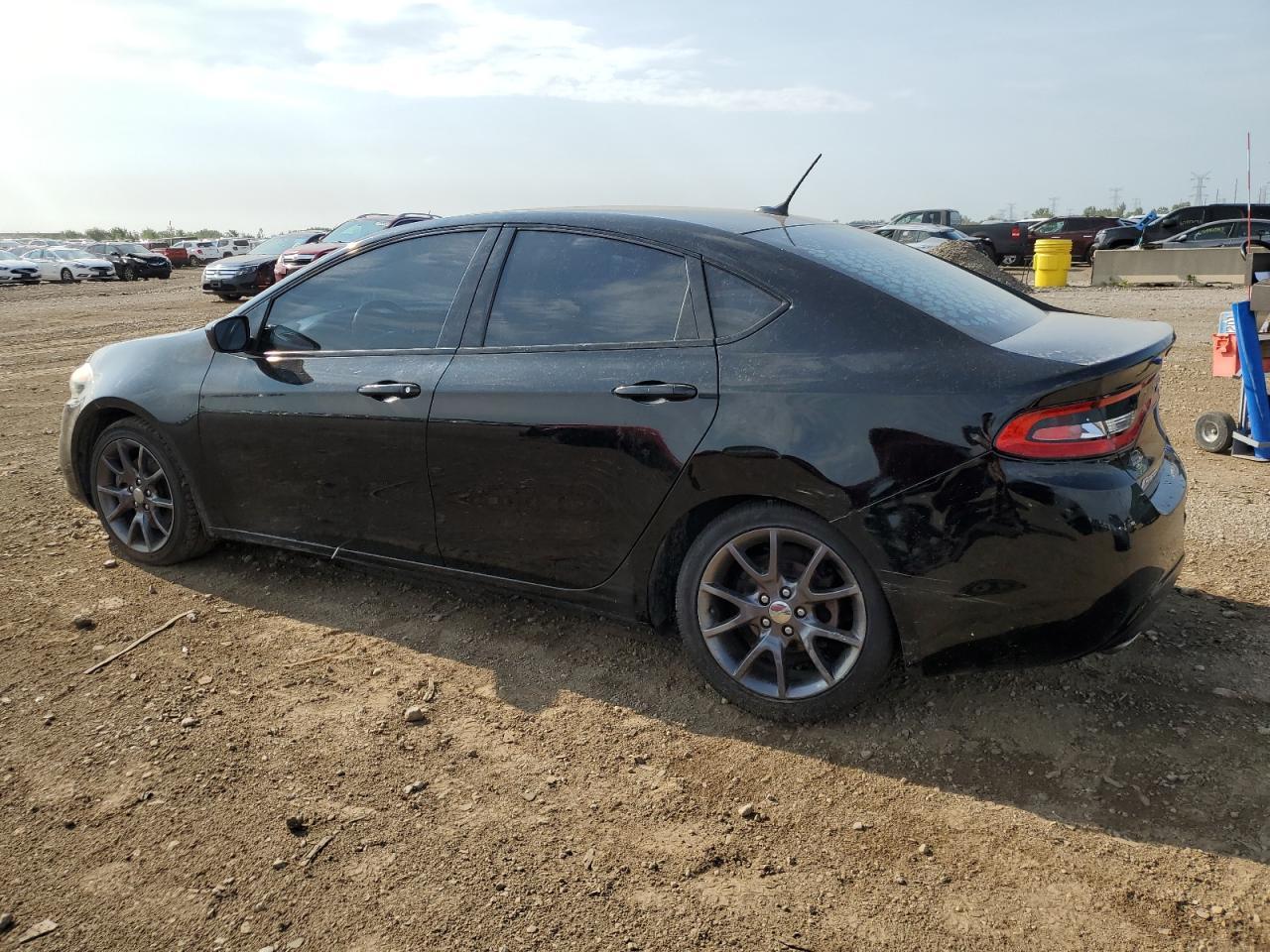 2015 Dodge Dart Sxt - Image 2