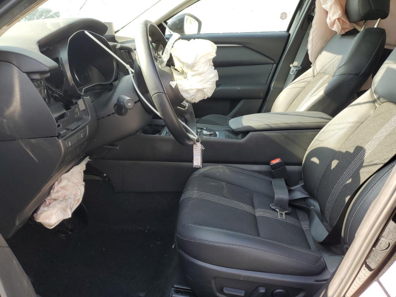 2025 Mazda Cx-50 Premium - Image 7