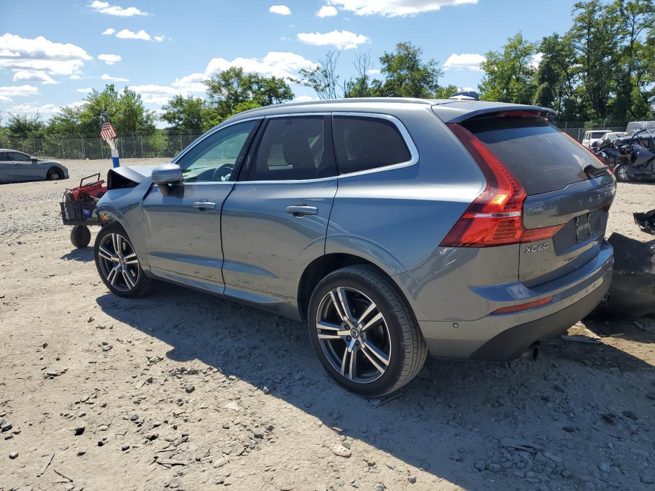 2018 Volvo Xc60 T6 Momentum - Фото 2