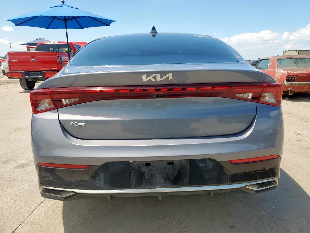 2022 Kia K5 Lxs - Image 6