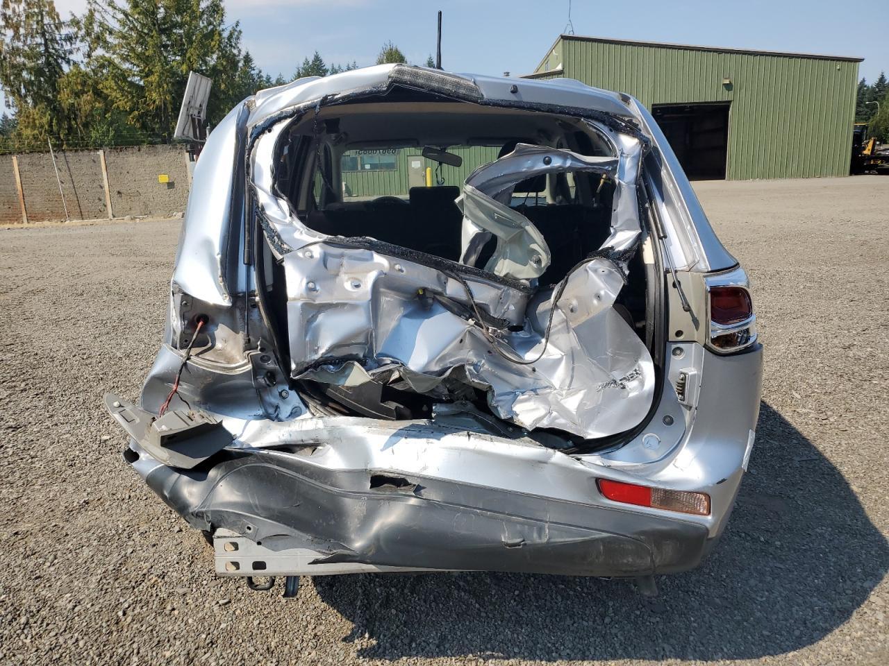 2014 Mitsubishi Outlander Se - Фото 6