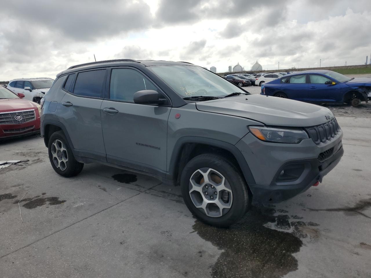 2022 Jeep Compass Trailhawk - Image 4