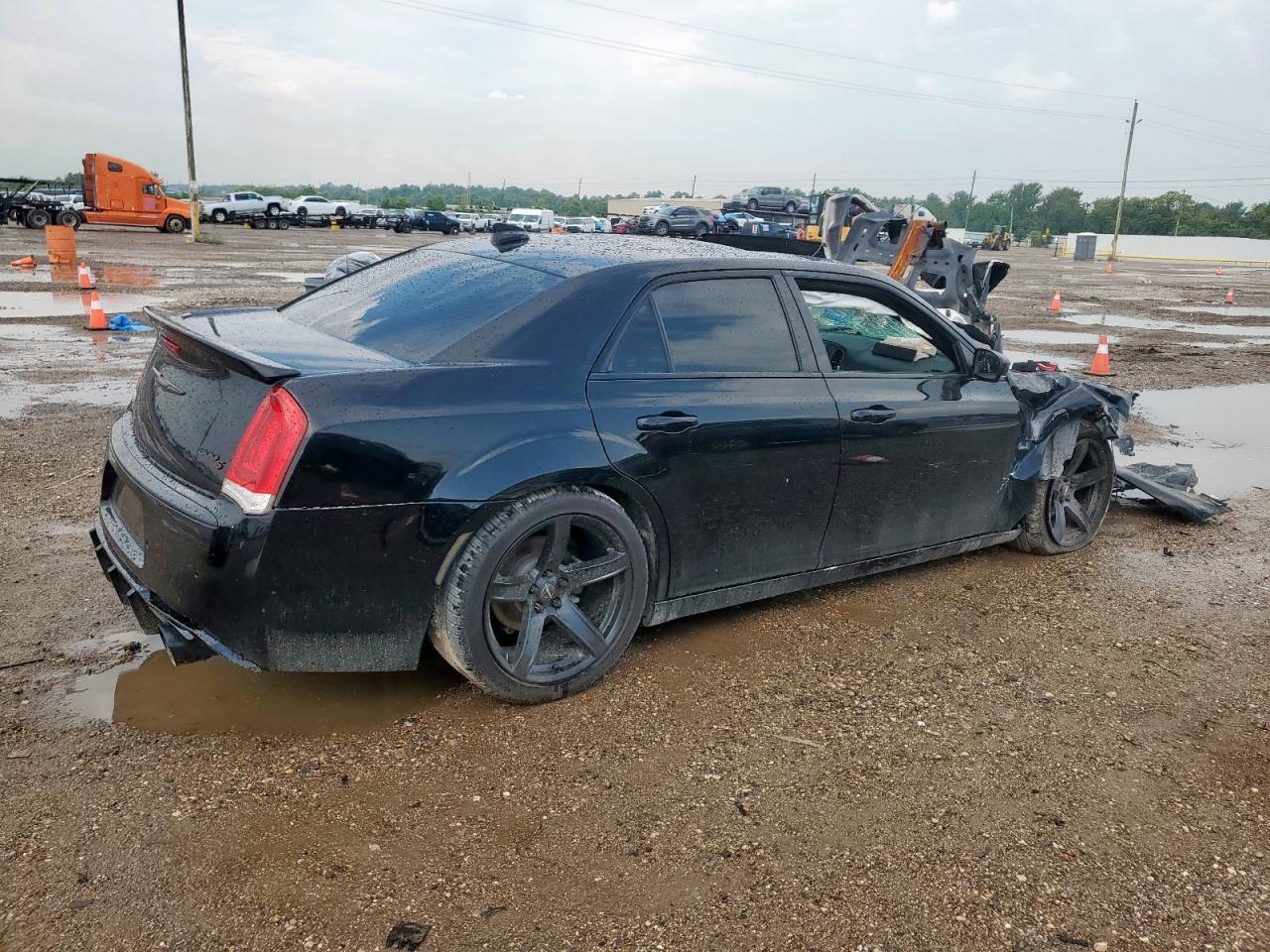 2021 Chrysler 300 S - Фото 3