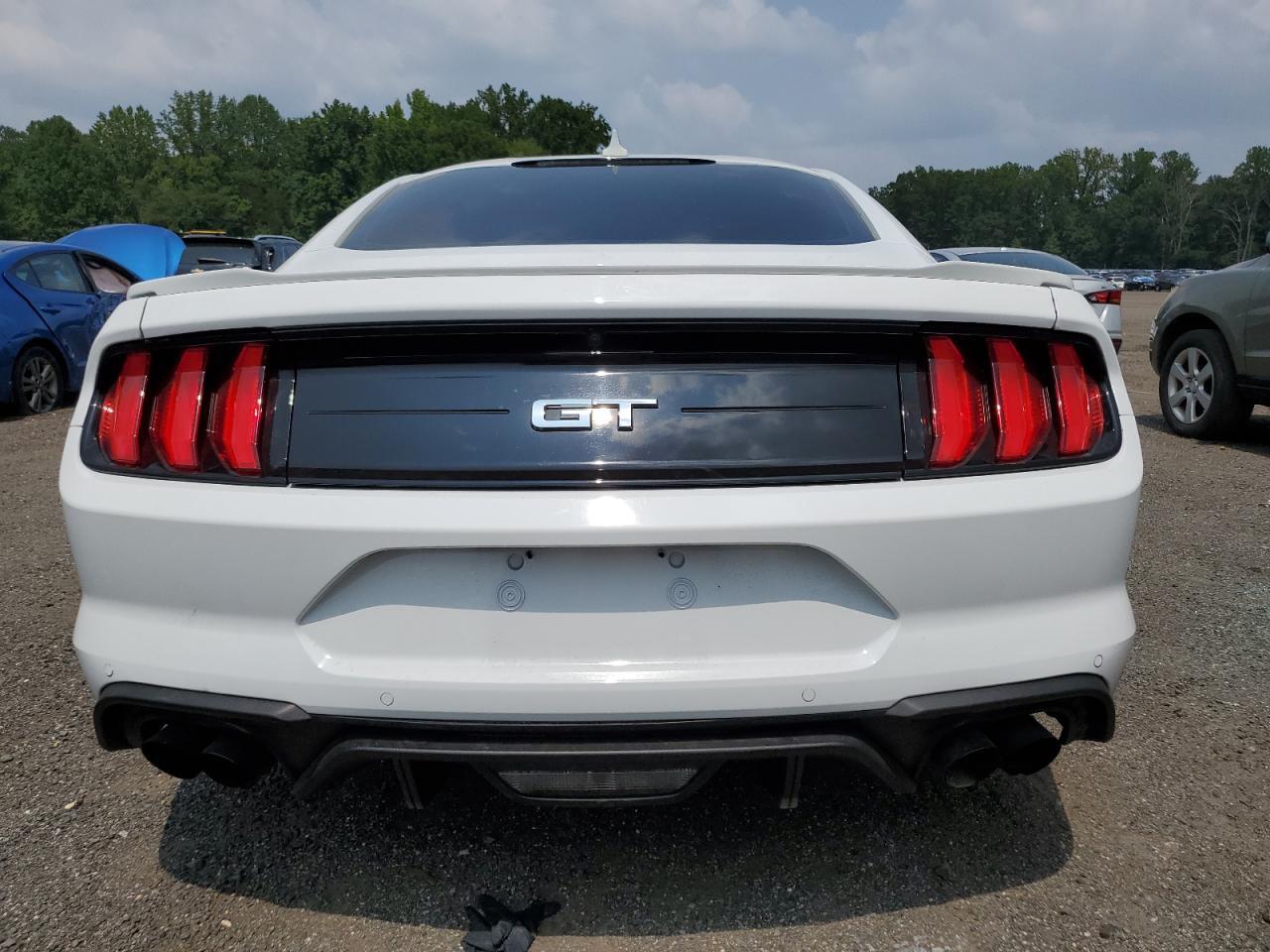 2022 Ford Mustang Gt - Фото 6