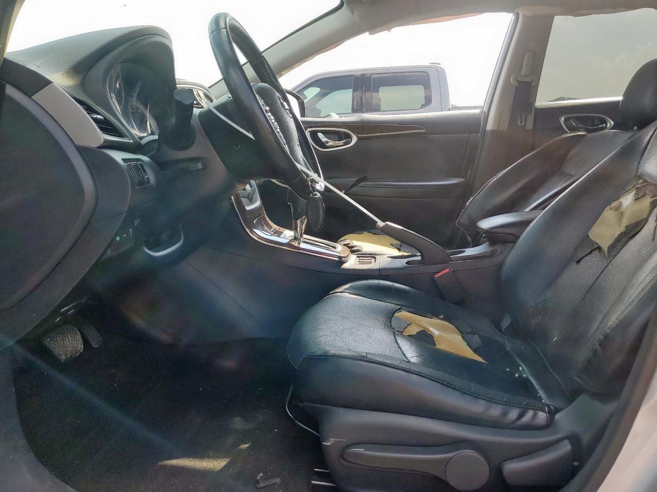 2013 Nissan Sentra S - Image 7