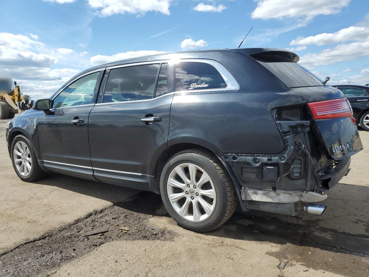 2016 Lincoln Mkt - Фото 2