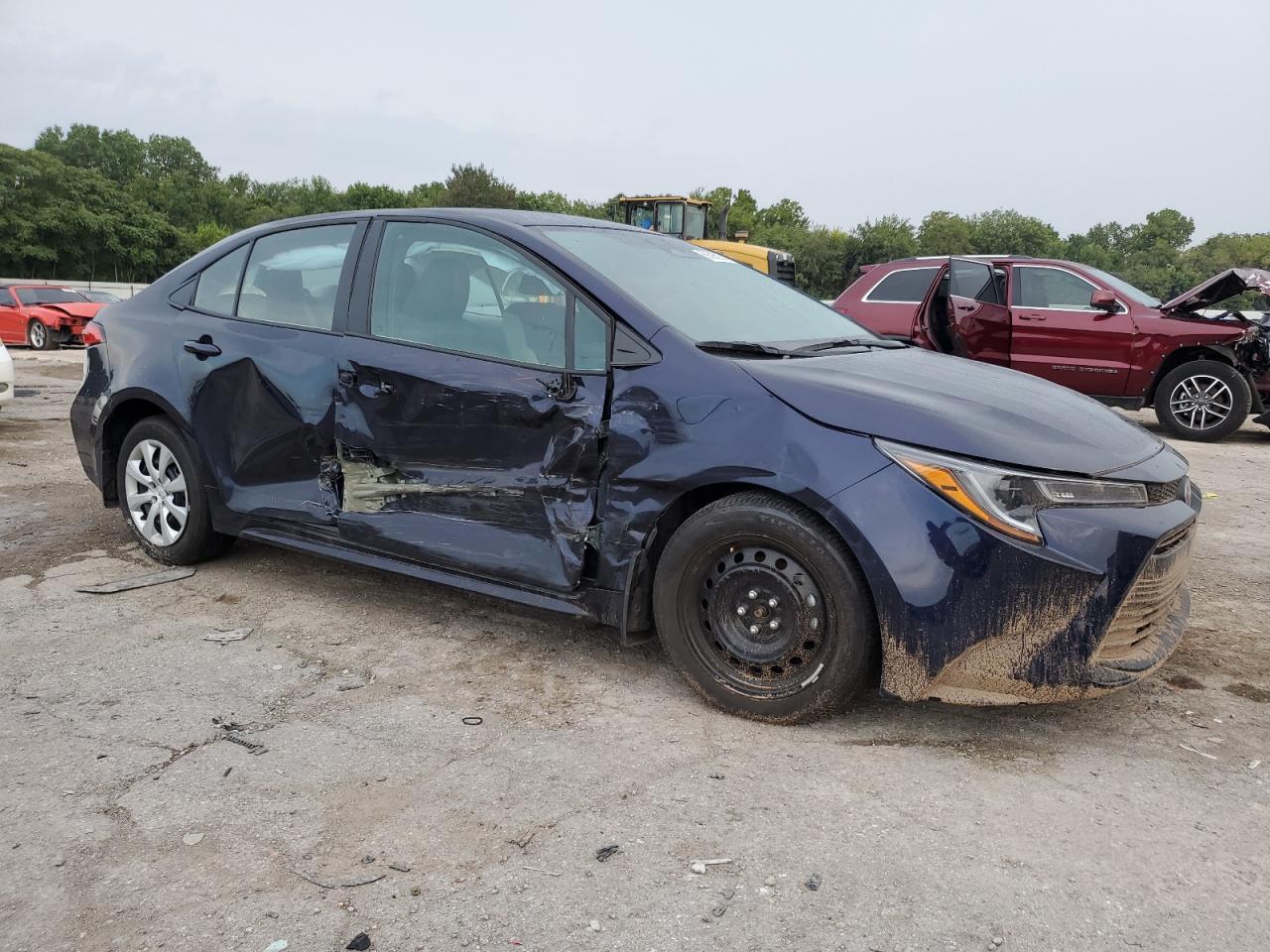 2025 Toyota Corolla Le - Фото 4