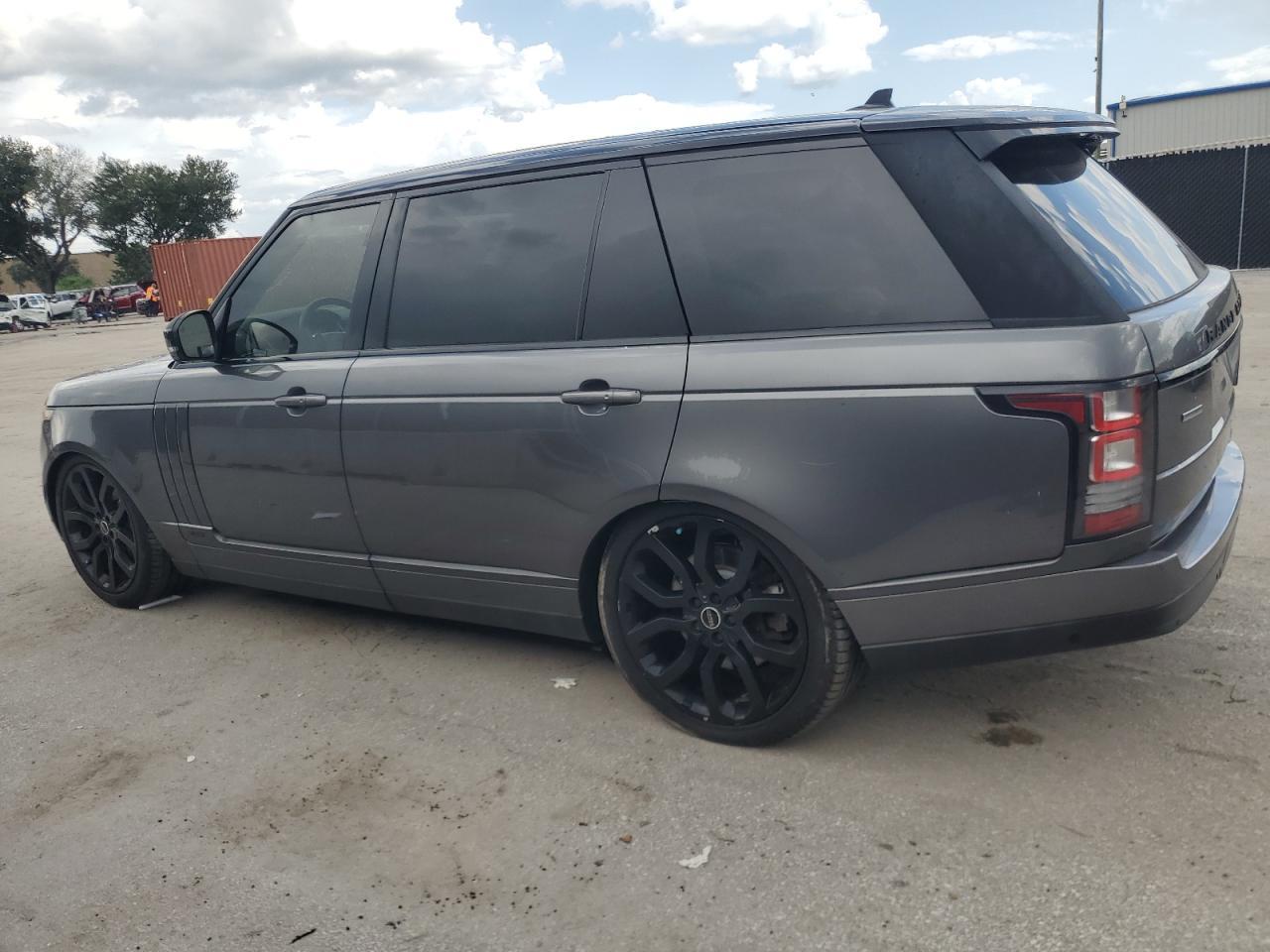 2016 Land Rover Range Rover Supercharged - Фото 2