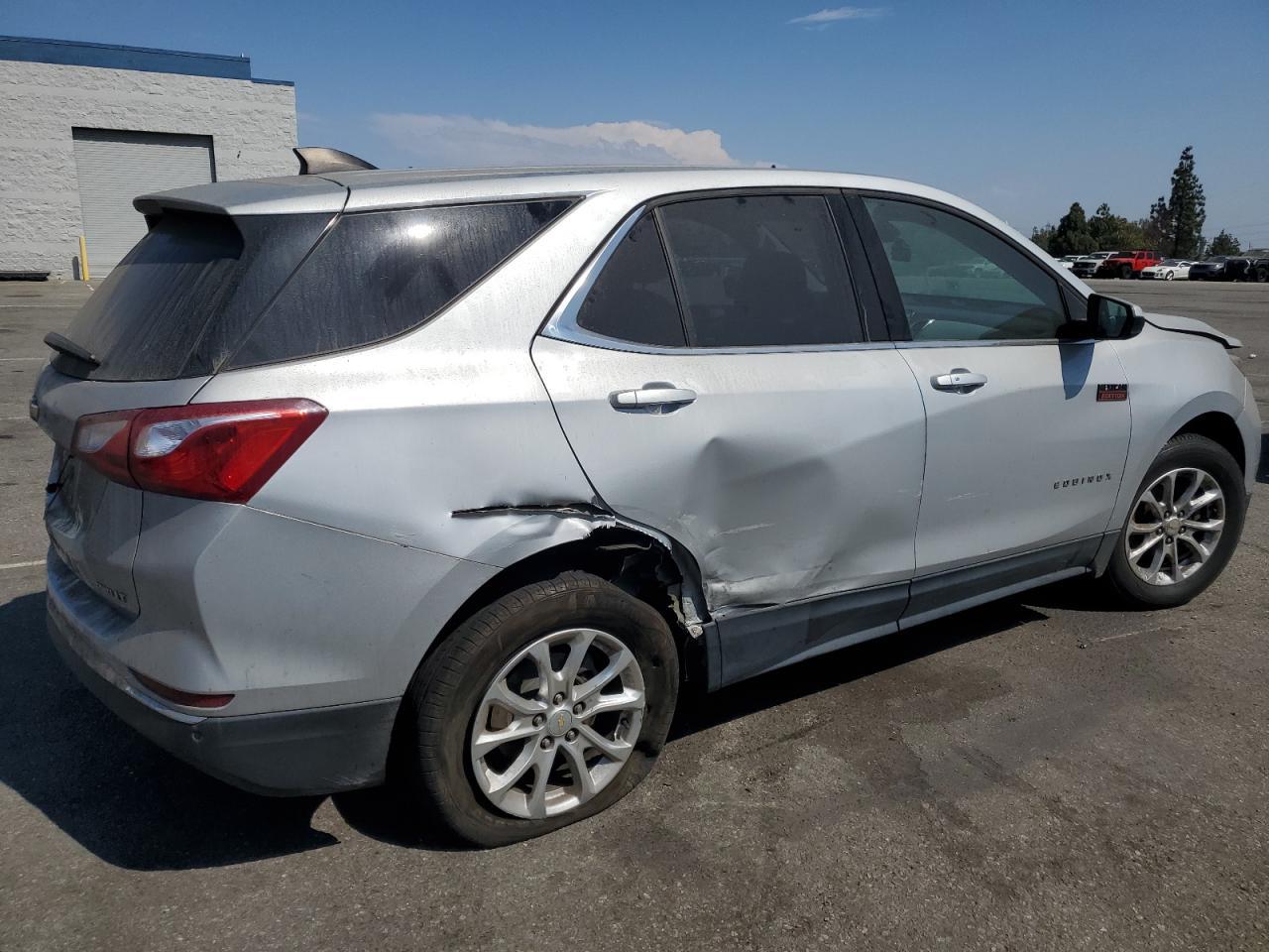 2020 Chevrolet Equinox Lt - Image 3