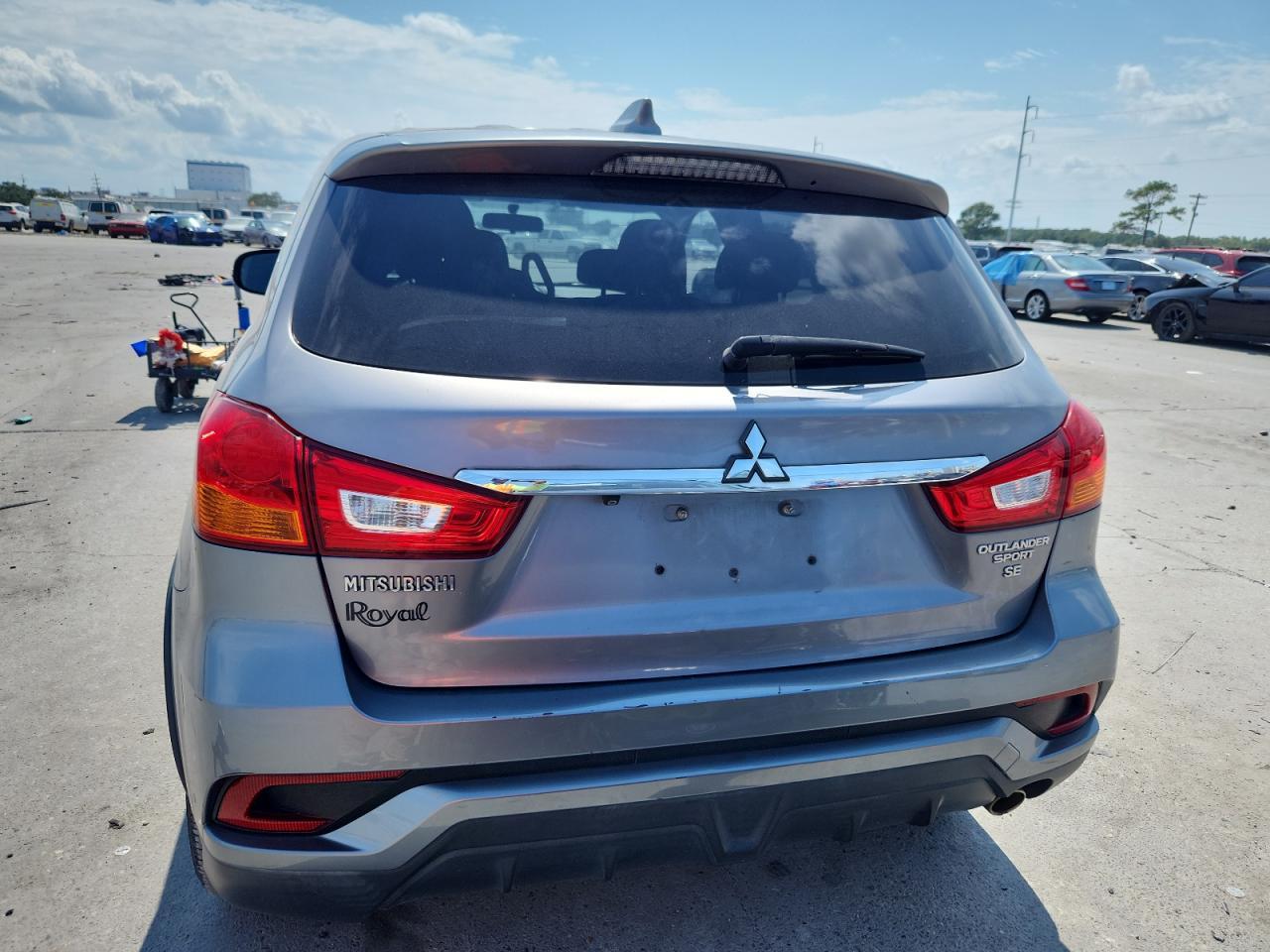 2019 Mitsubishi Outlander Sport Se - Фото 6