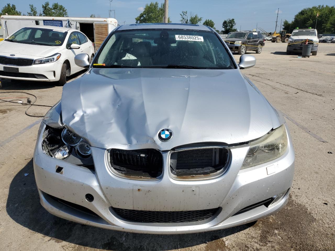 2011 BMW 328 Xi - Image 5