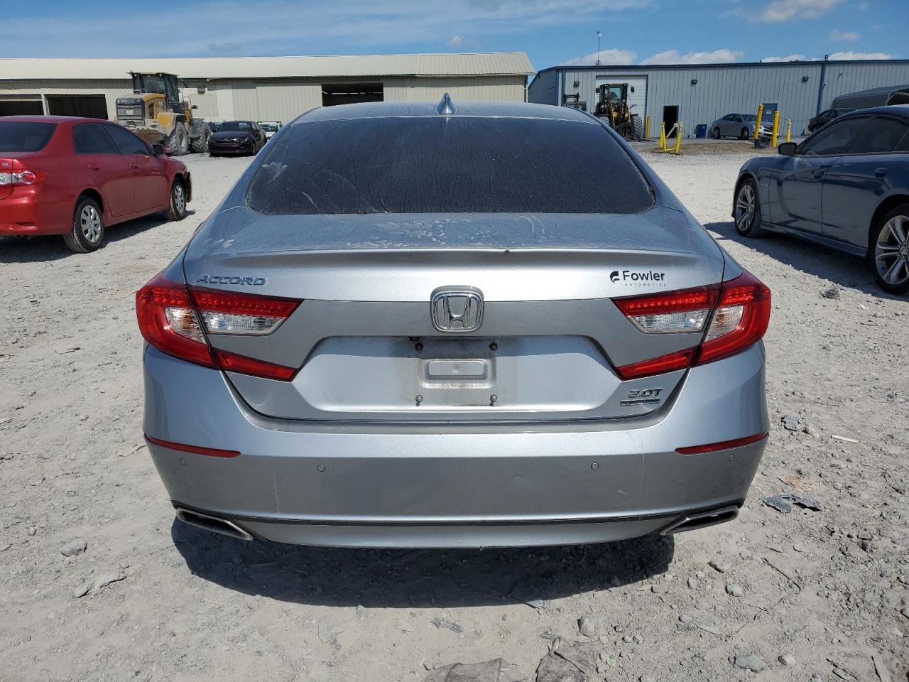 2019 Honda Accord Touring - Фото 6