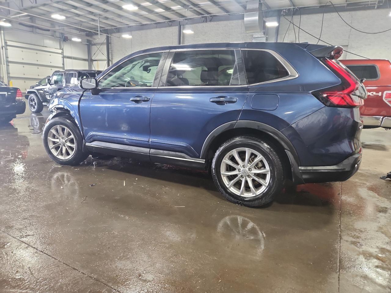 2023 Honda Cr-V Ex - Image 2