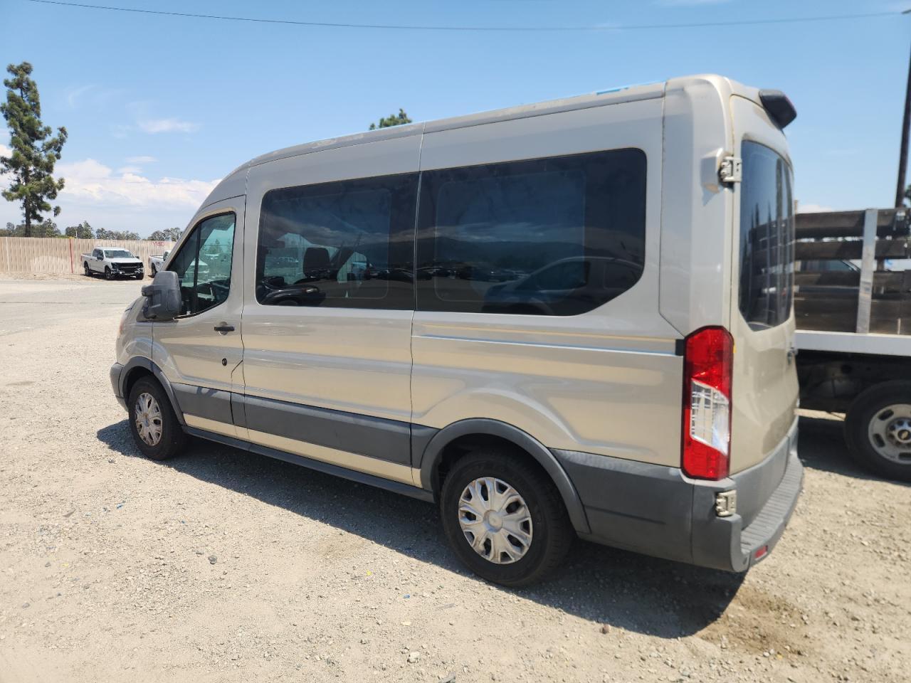 2018 Ford Transit T-150 - Фото 2