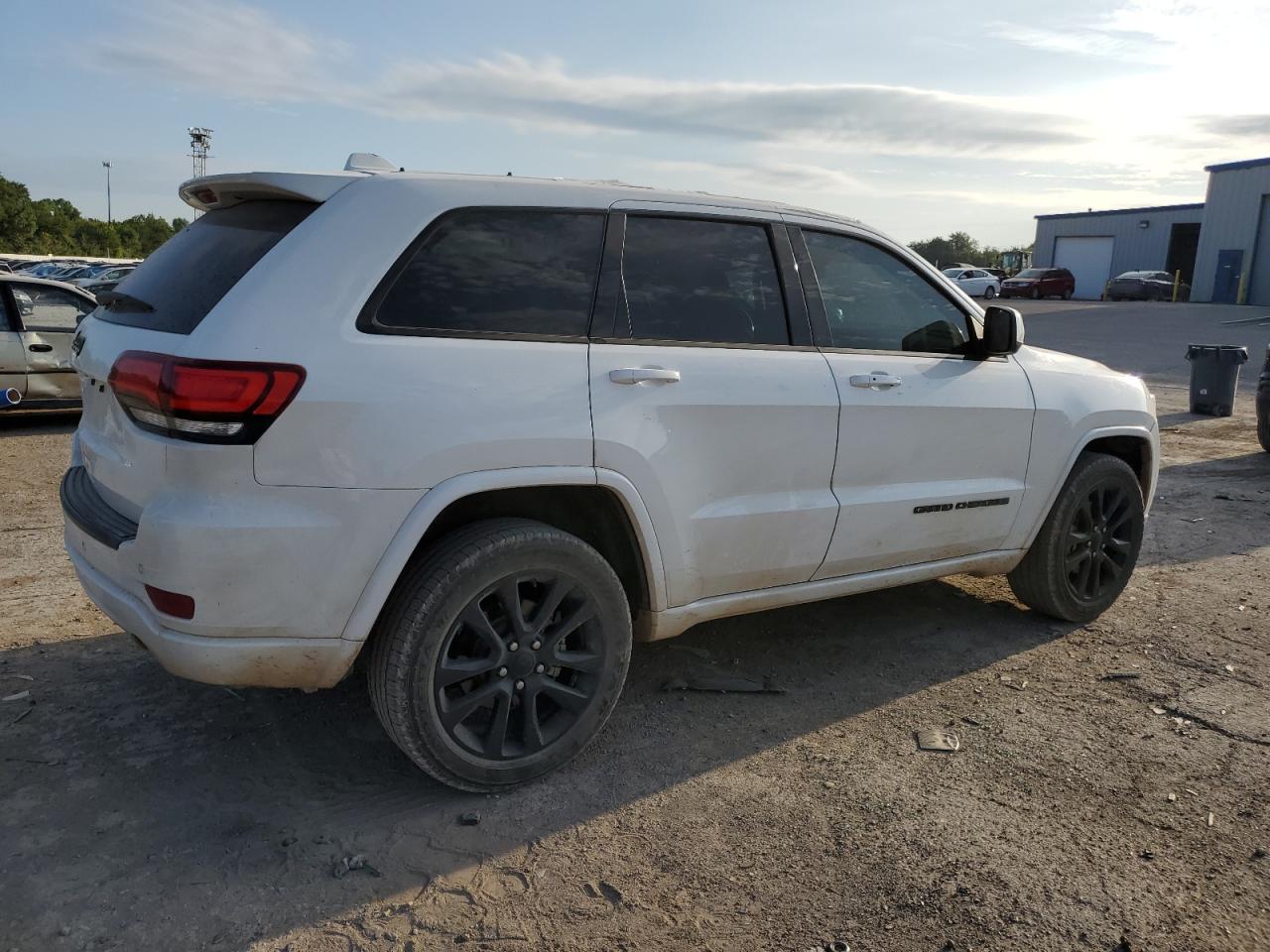 2019 Jeep Grand Cherokee Laredo - Фото 3