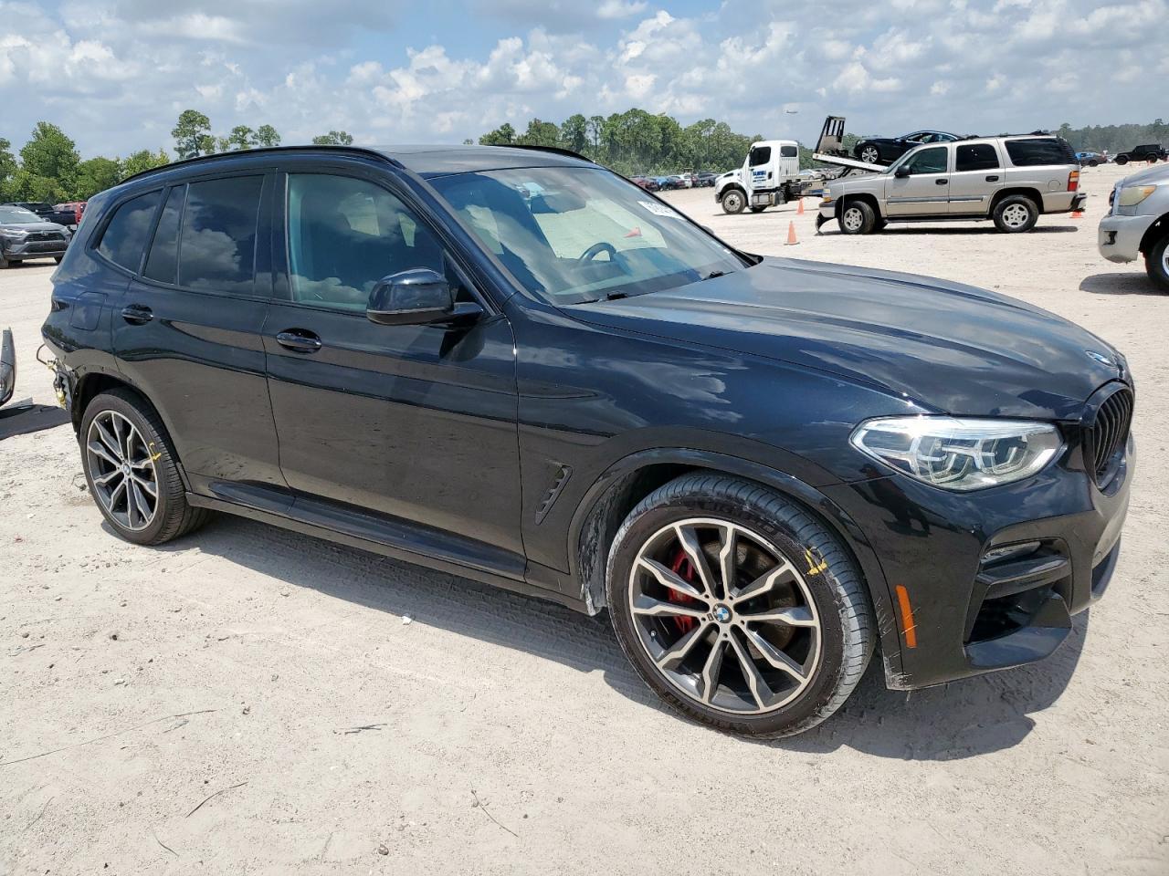 2021 BMW X3 xDrivem40I - Фото 4