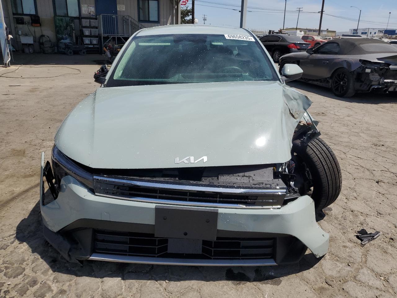 2025 Kia K4 - Фото 5