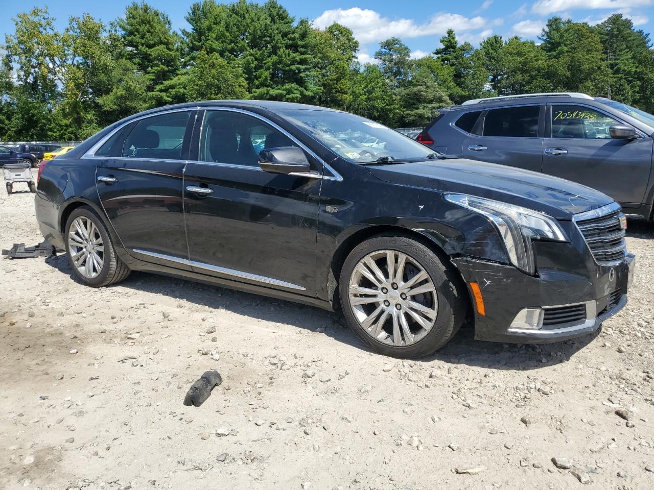2018 Cadillac Xts Luxury - Image 4