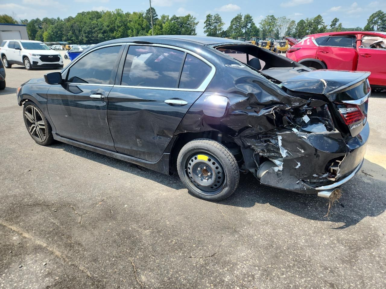 2016 Honda Accord Sport - Image 2