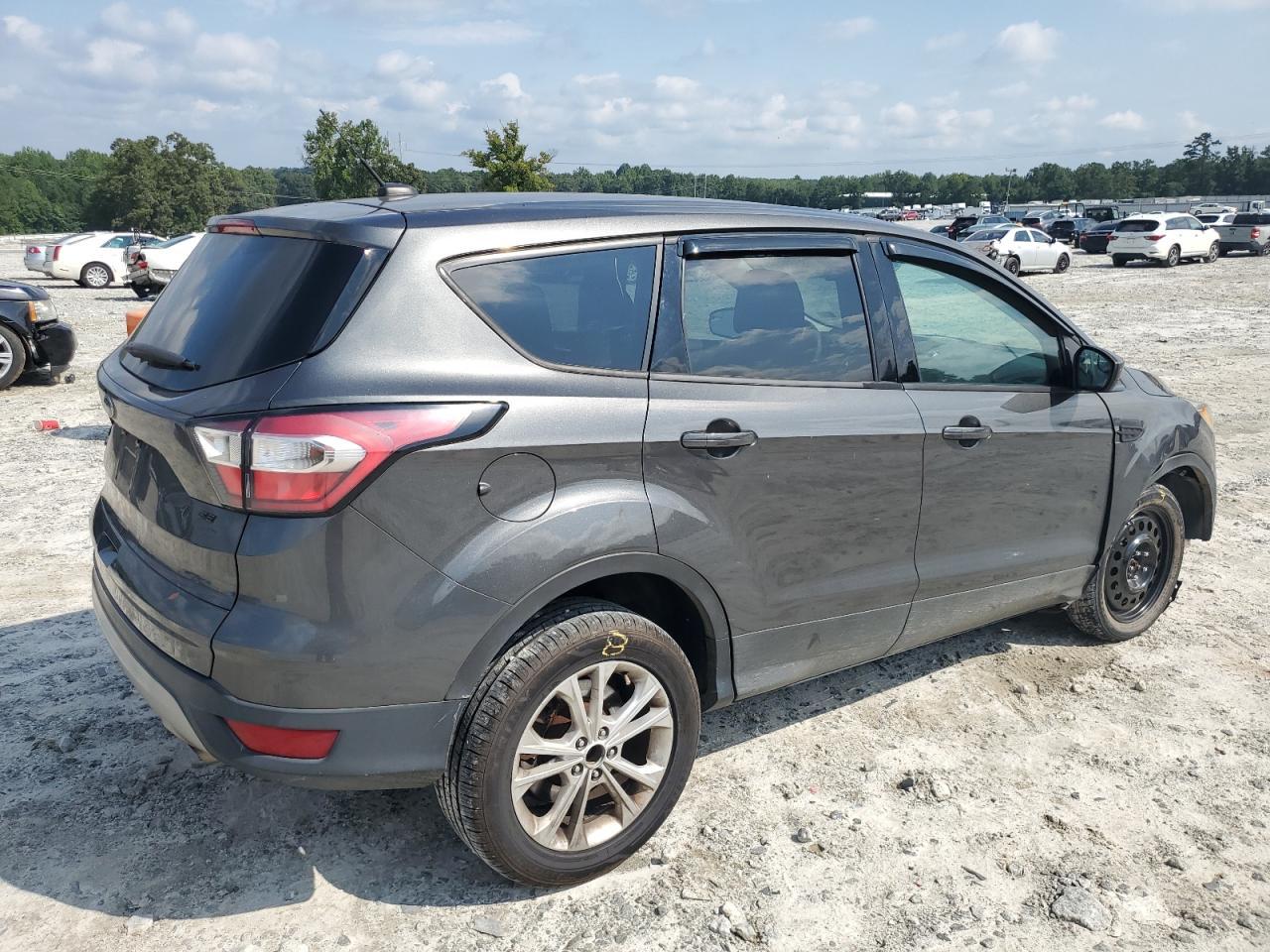 2017 Ford Escape Se - Фото 3