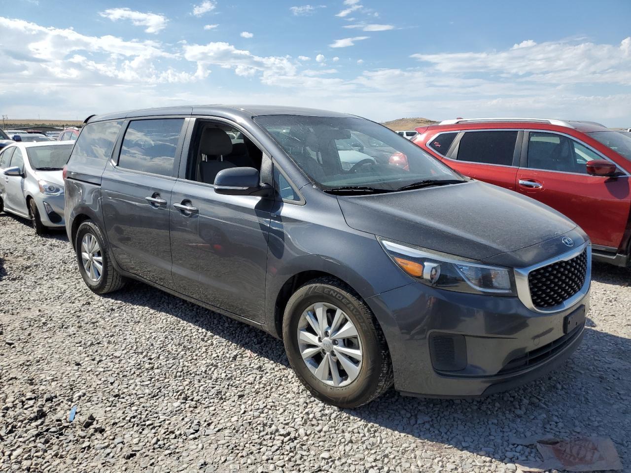 2017 Kia Sedona Lx - Фото 4