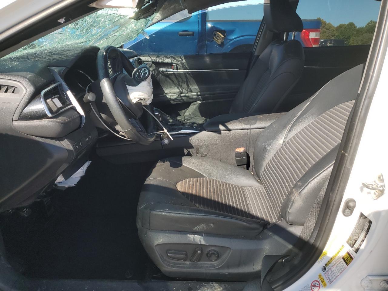 2018 Toyota Camry L - Фото 7