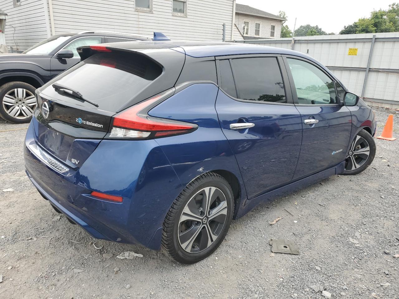 2018 Nissan Leaf S - Image 3