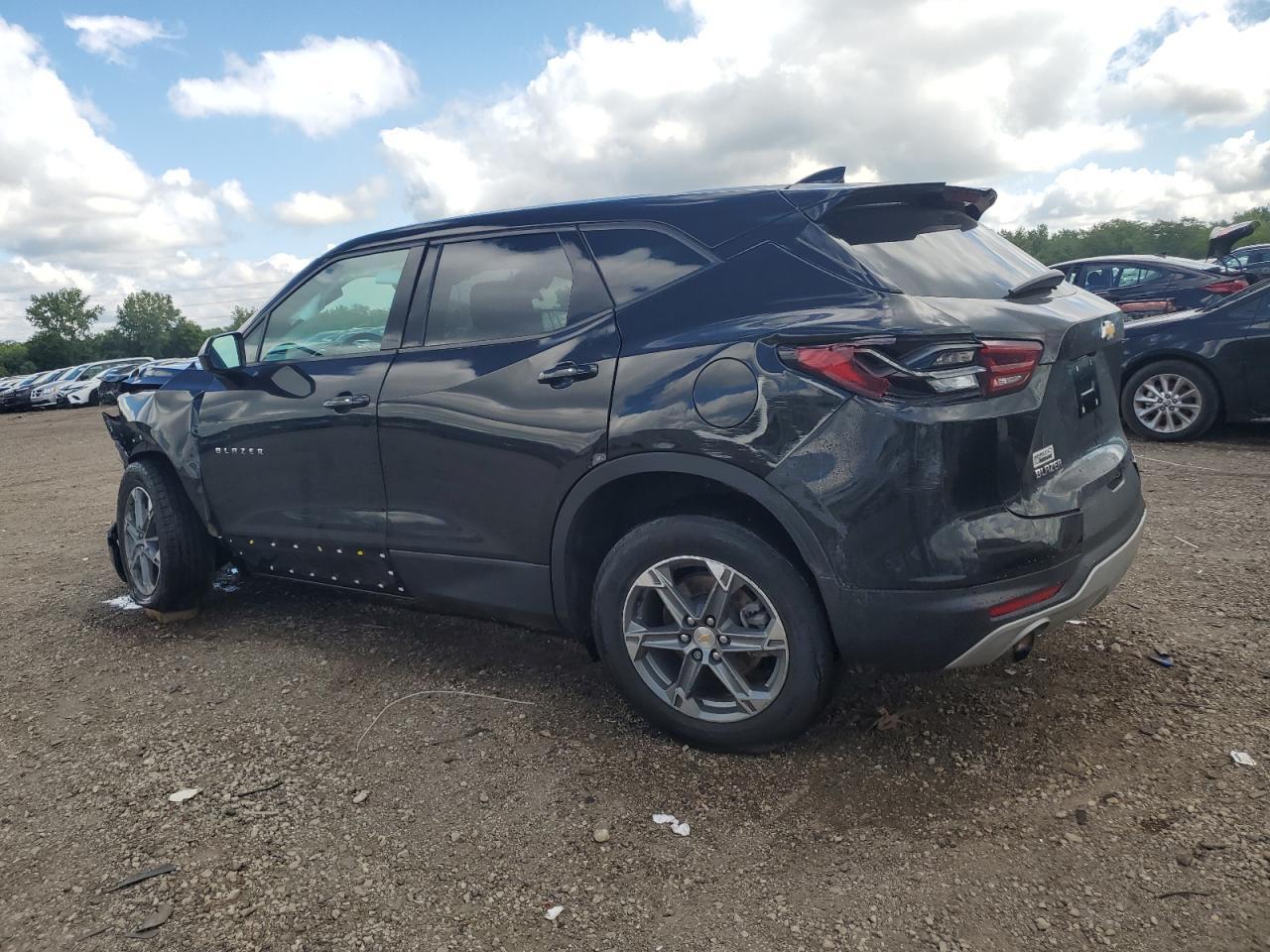 2023 Chevrolet Blazer 2Lt - Фото 2