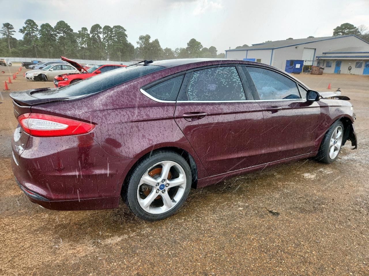 2013 Ford Fusion Se - Фото 3