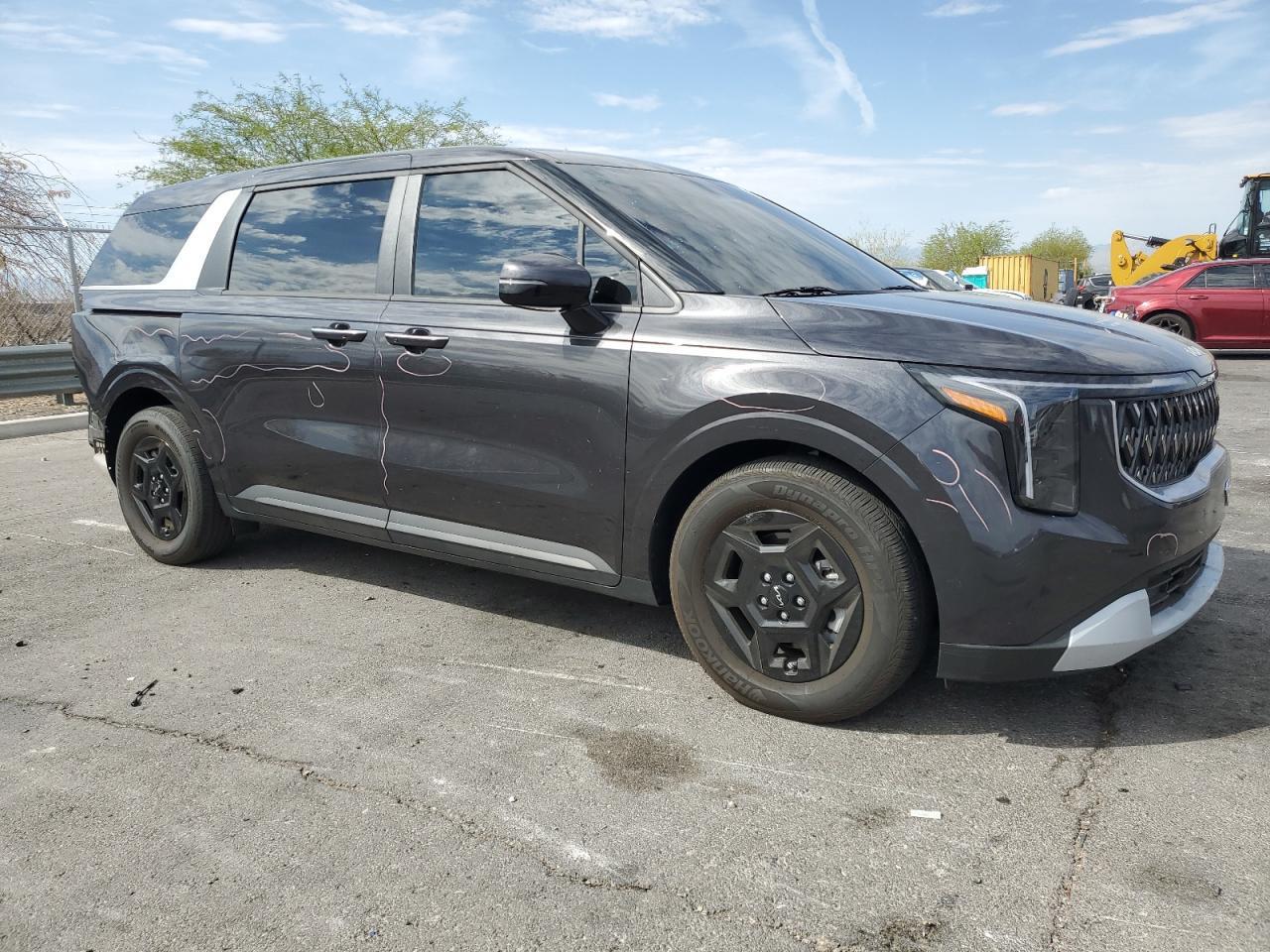 2025 Kia Carnival Lx - Фото 4