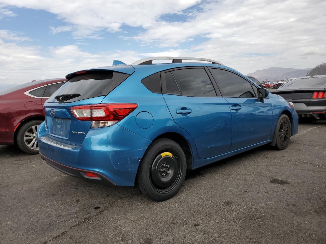 2018 Subaru Impreza Premium Plus - Фото 3