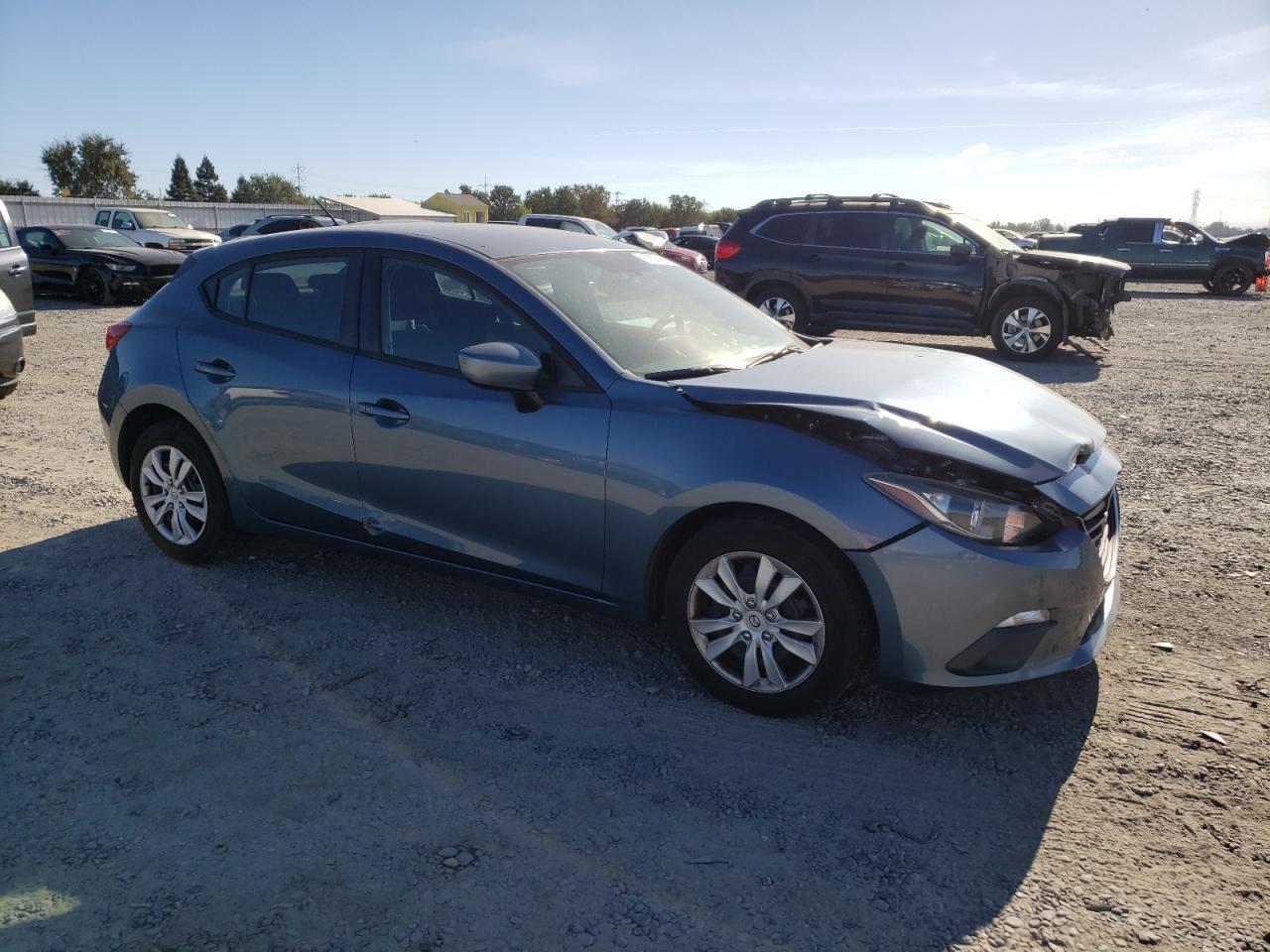 2016 Mazda 3 Sport - Image 4
