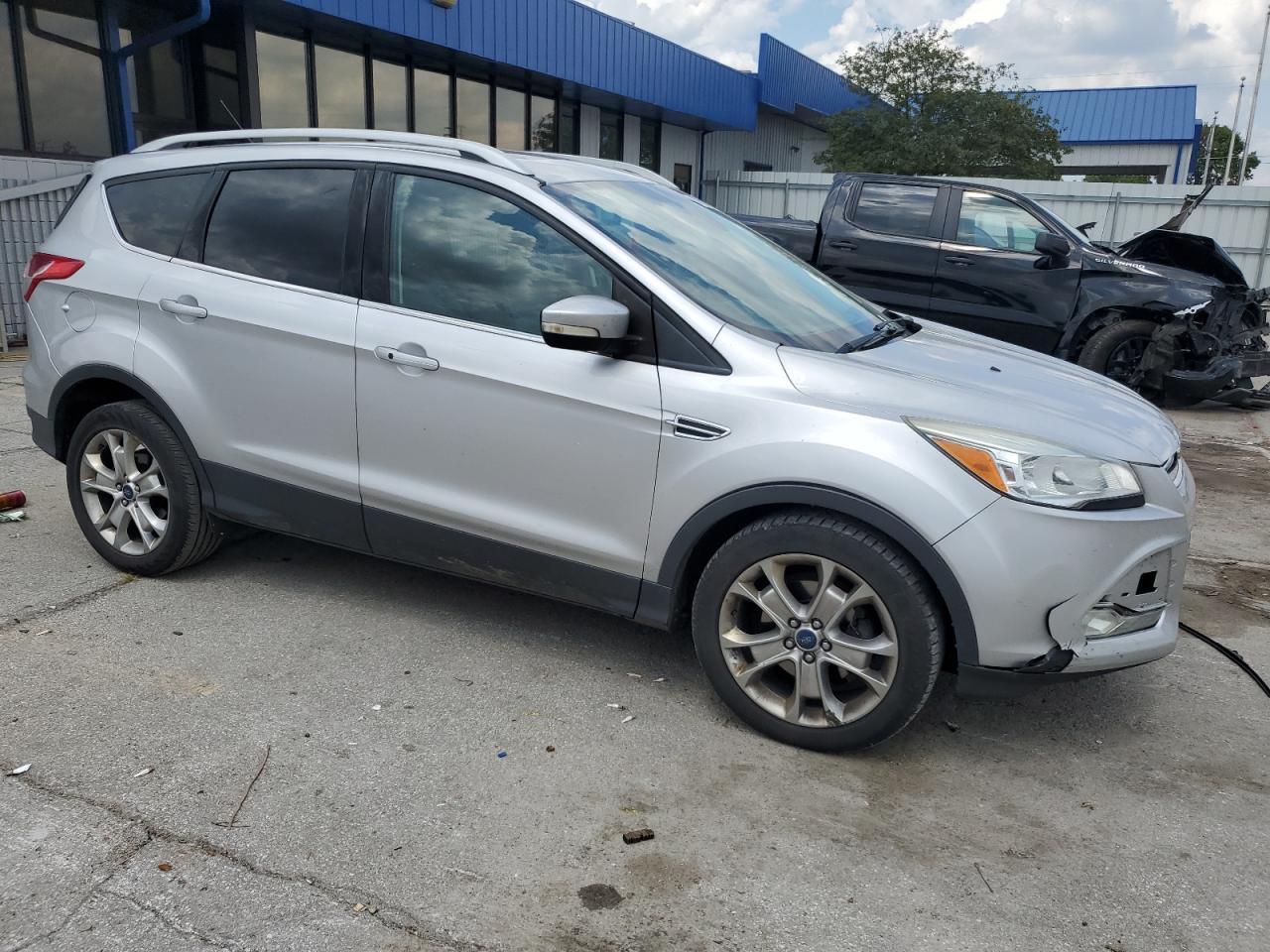 2014 Ford Escape Titanium 4D S - Фото 4
