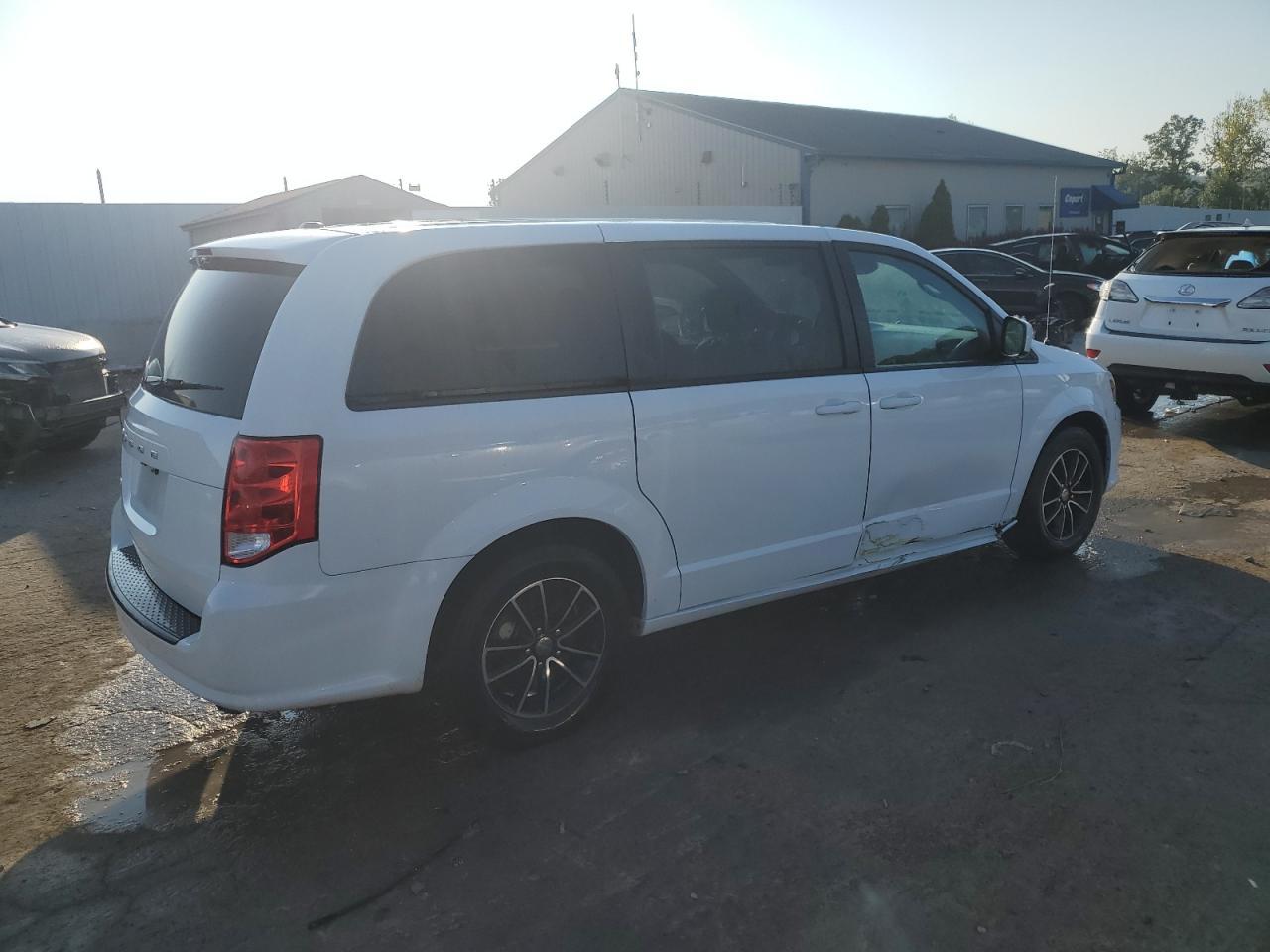 2018 Dodge Grand Caravan Se - Фото 3