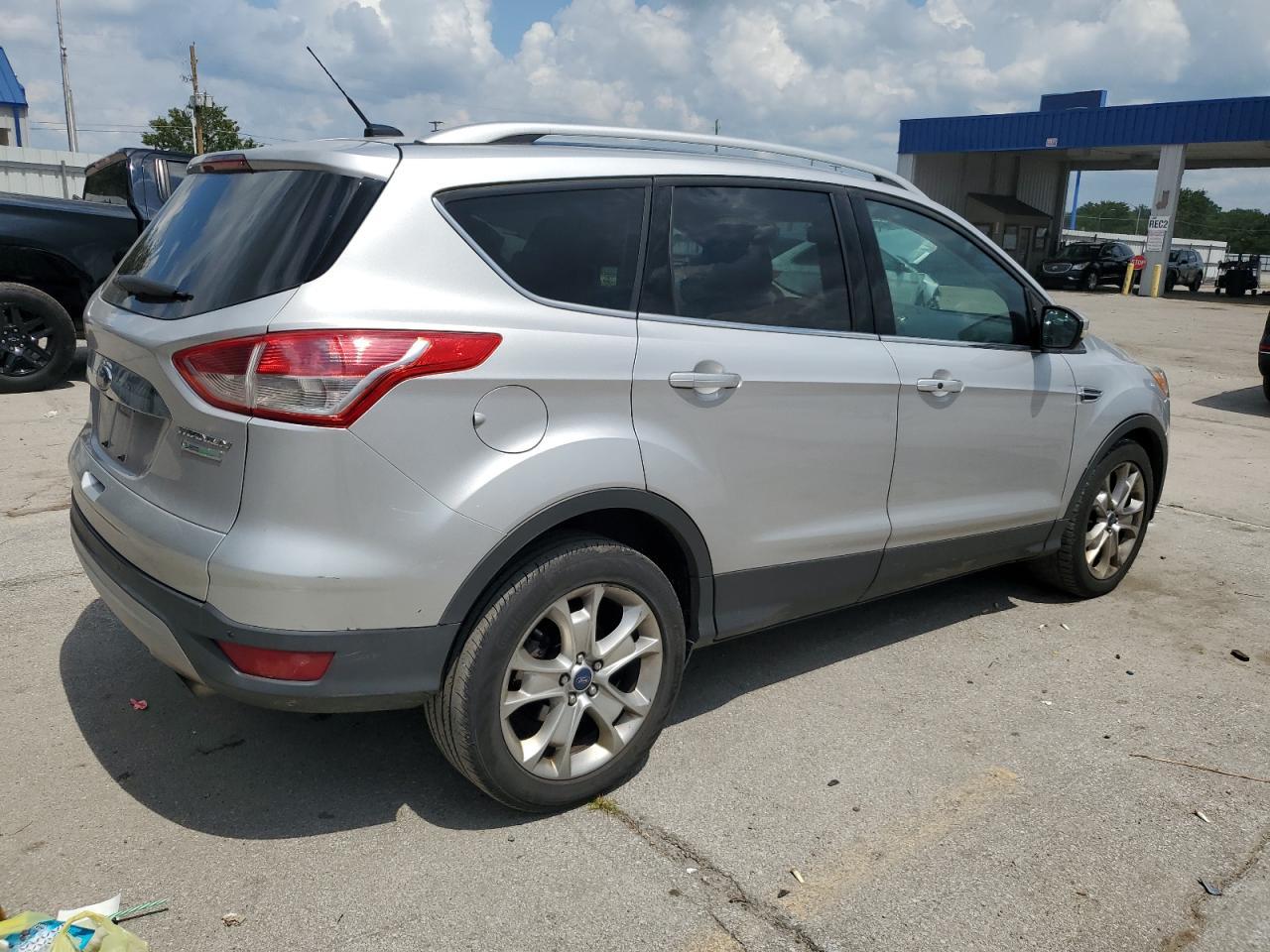 2014 Ford Escape Titanium 4D S - Фото 3