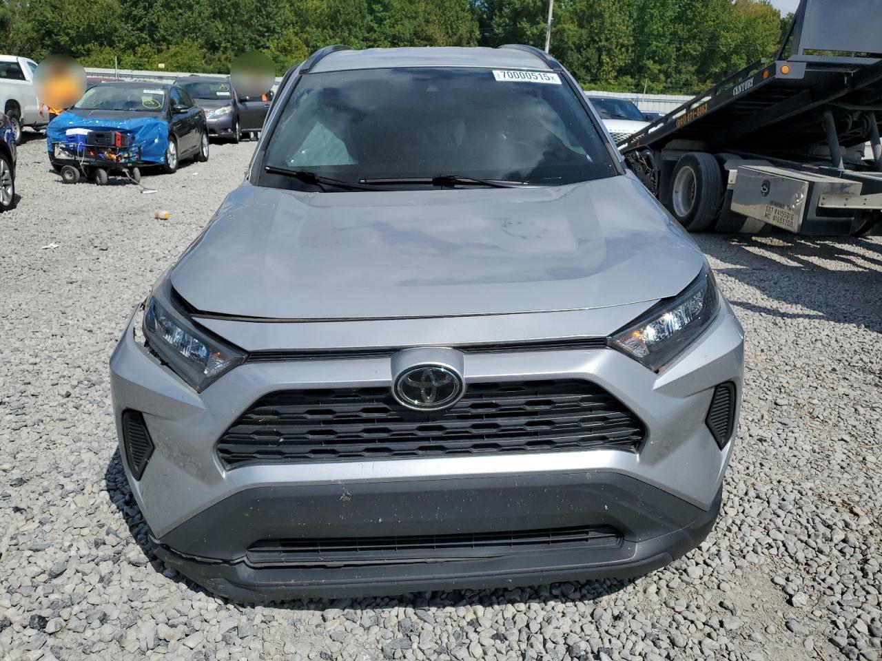 2020 Toyota Rav4 Le - Image 5