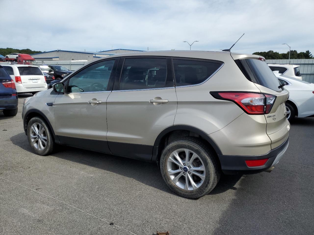 2017 Ford Escape Se - Image 2