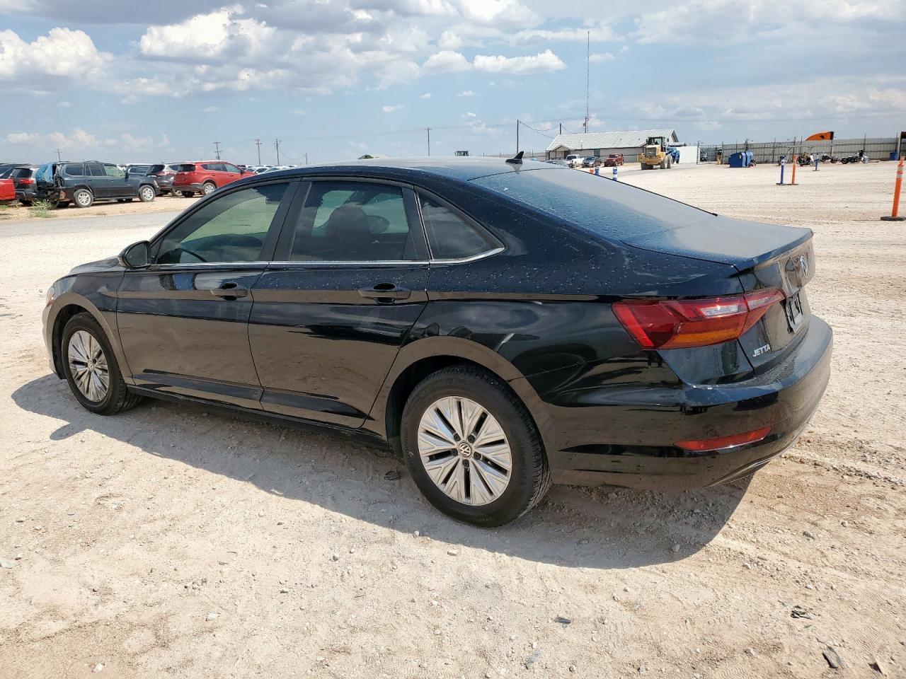 2019 Volkswagen Jetta S - Фото 2