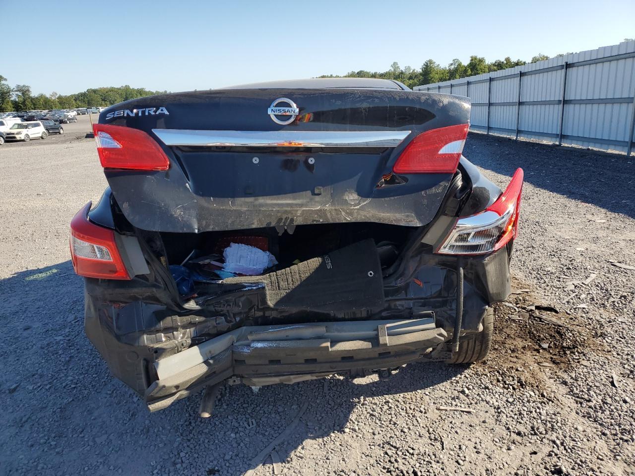 2019 Nissan Sentra S - Фото 6