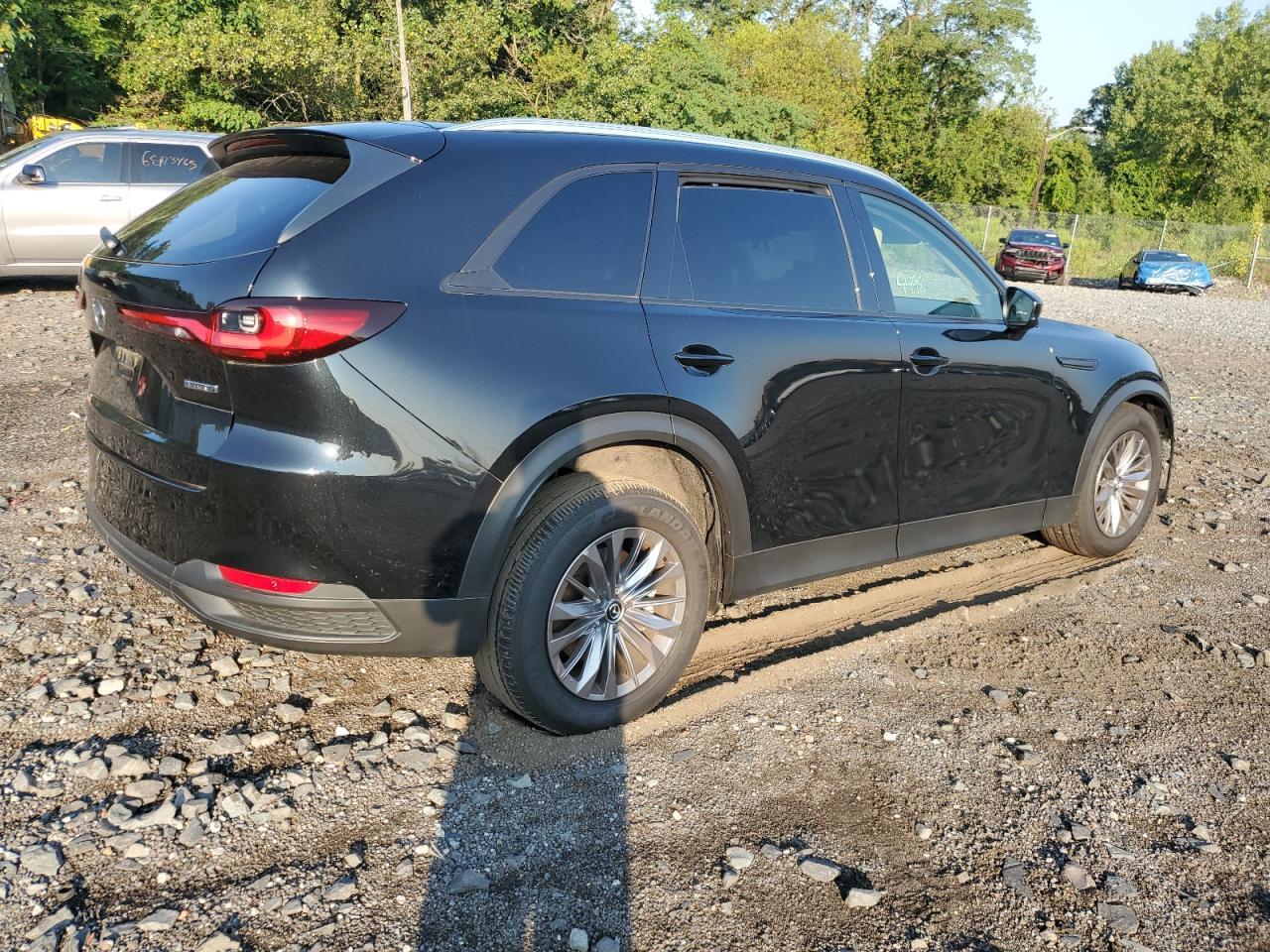 2024 Mazda Cx-90 Preferred - Image 3