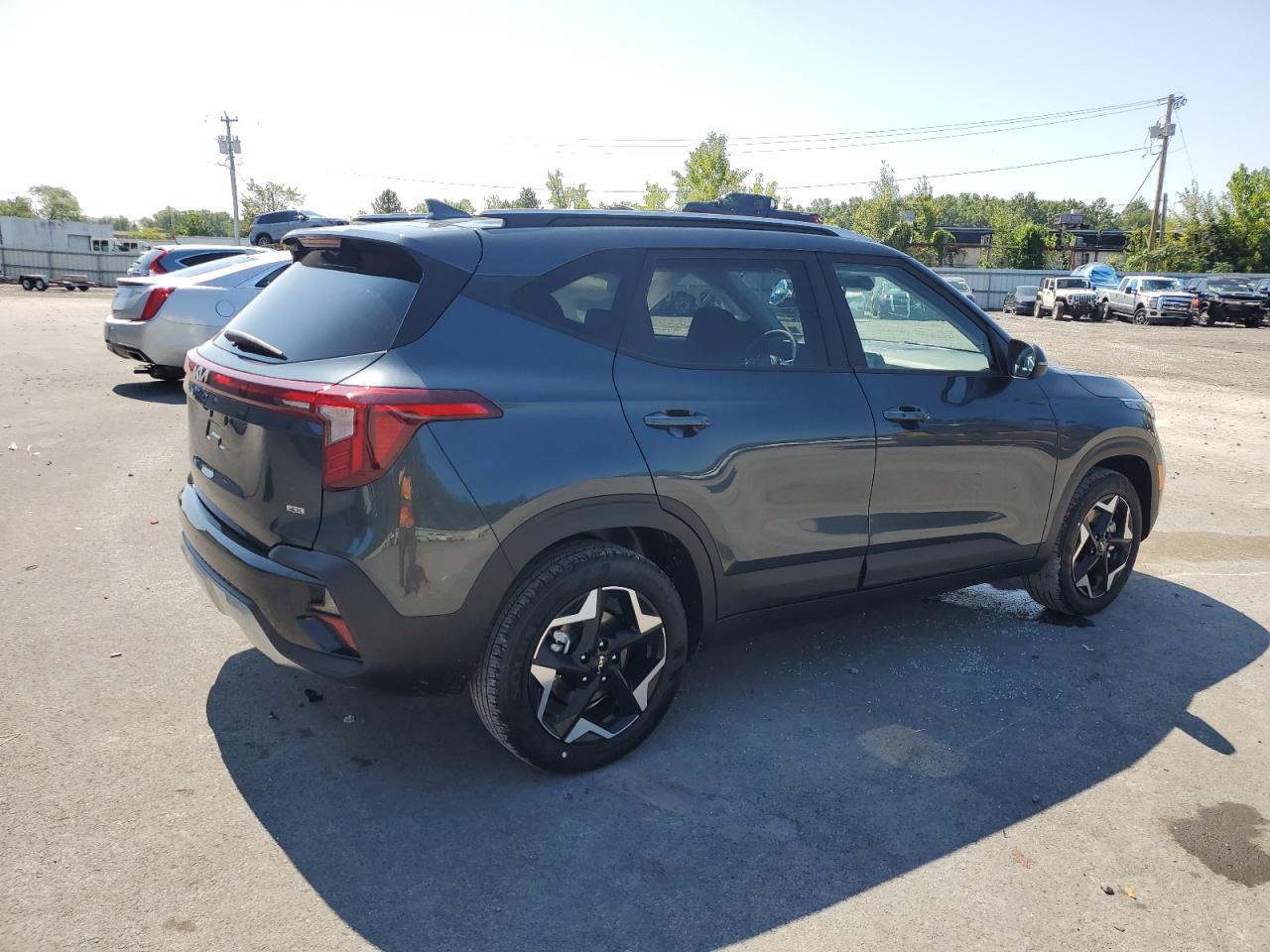 2025 Kia Seltos S - Image 3