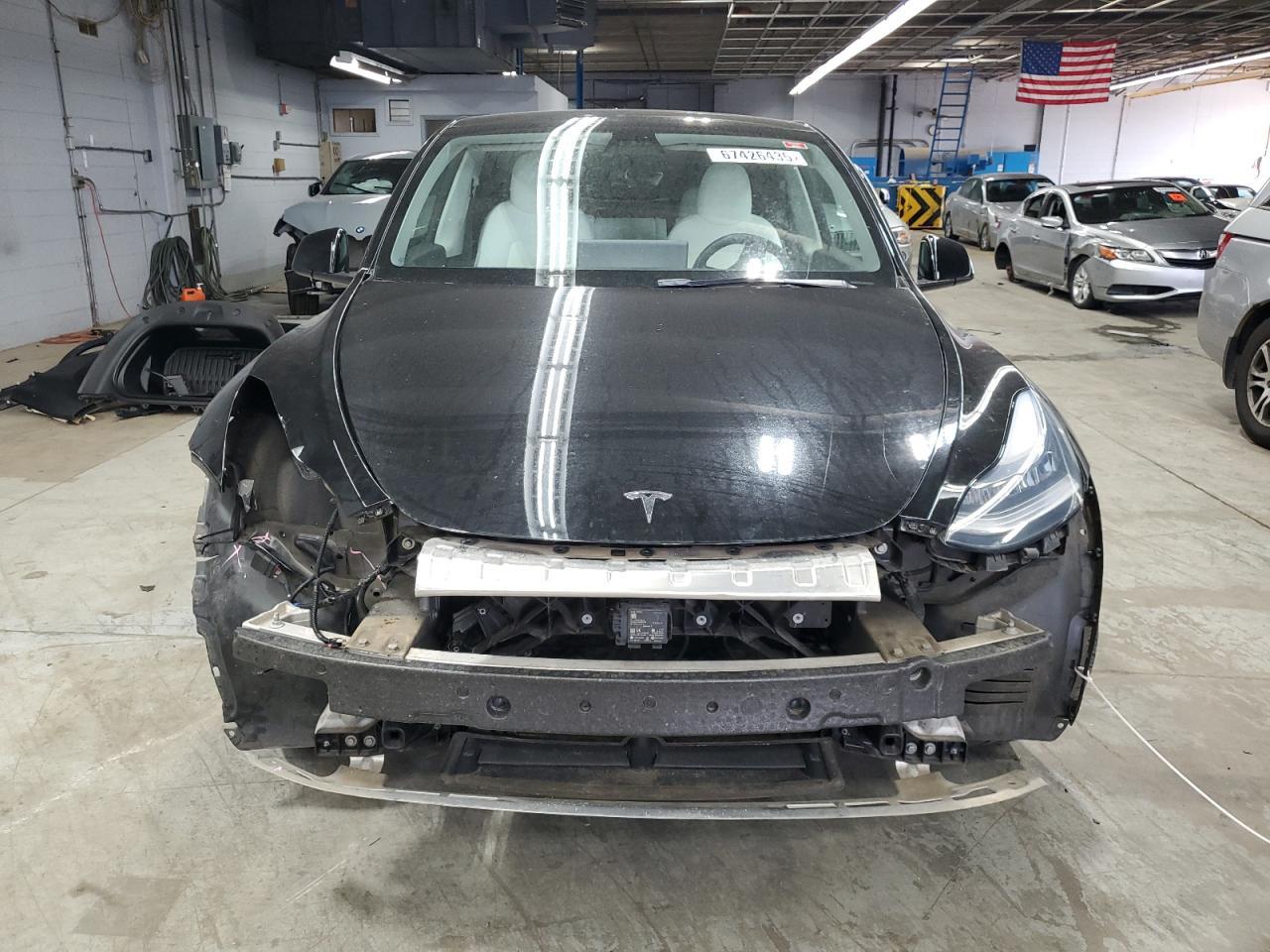 2021 Tesla Model Y - Image 5
