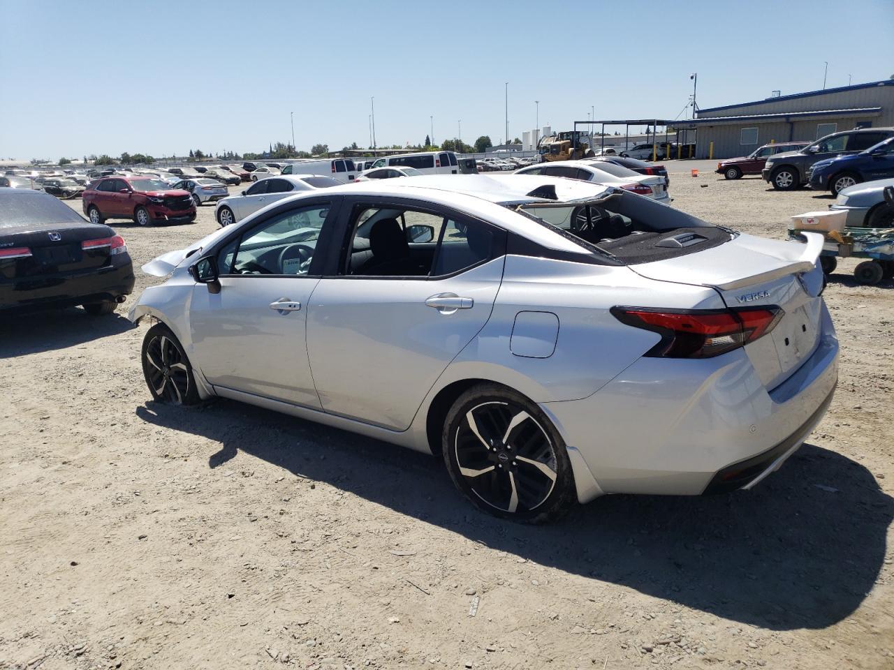 2025 Nissan Versa Sr - Image 2
