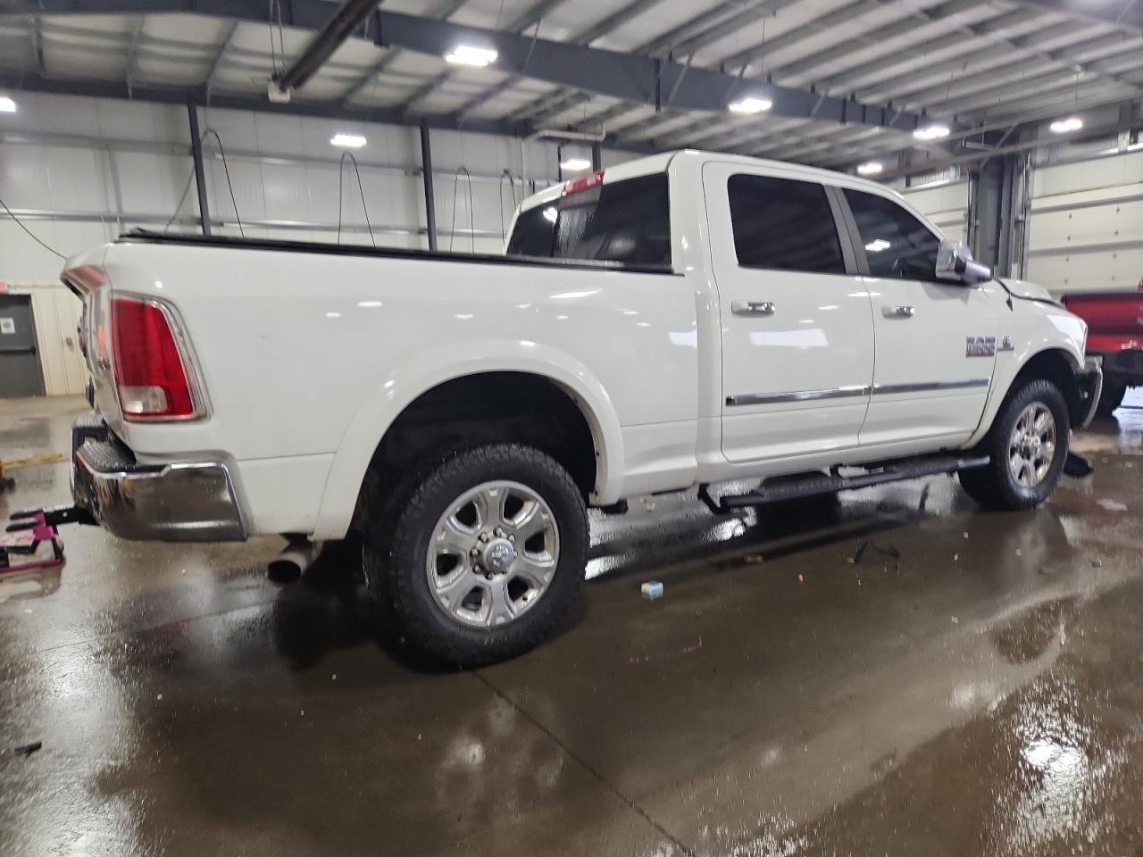 2014 Ram 2500 Laramie - Фото 3
