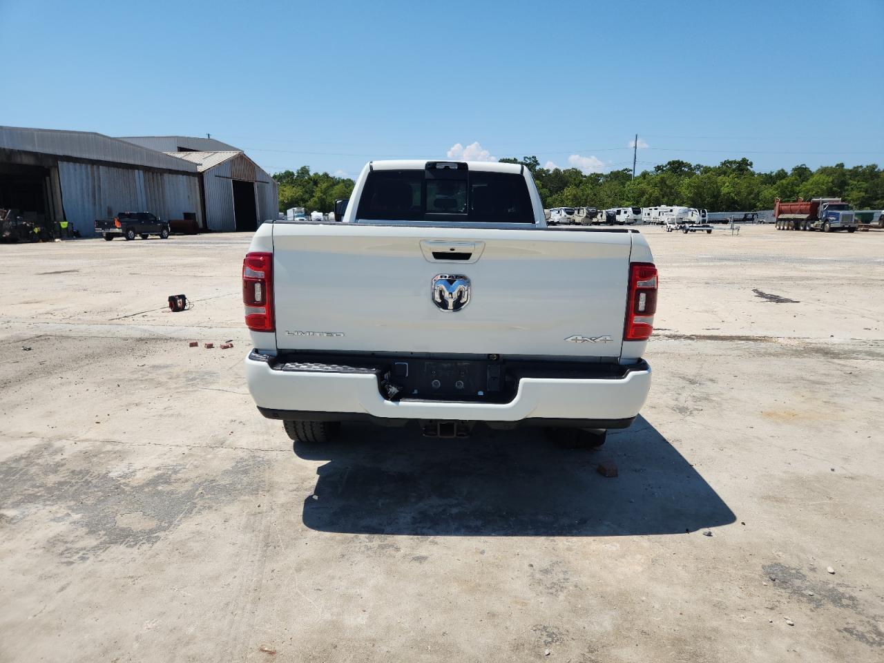 2023 Ram 3500 Limited - Фото 6