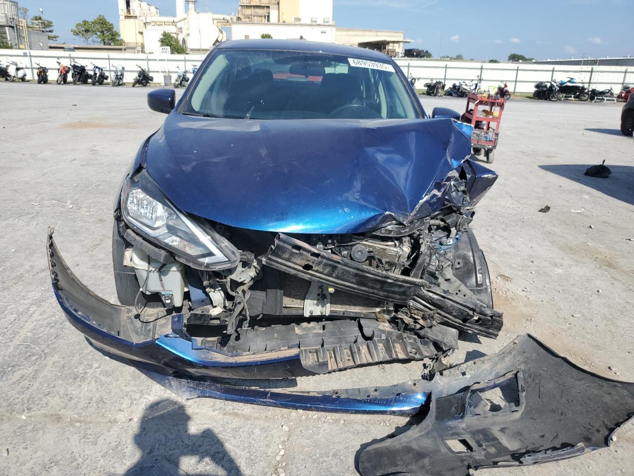 2019 Nissan Sentra S - Фото 5