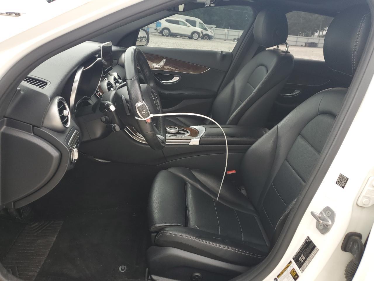 2018 Mercedes-Benz C 300 - Image 7