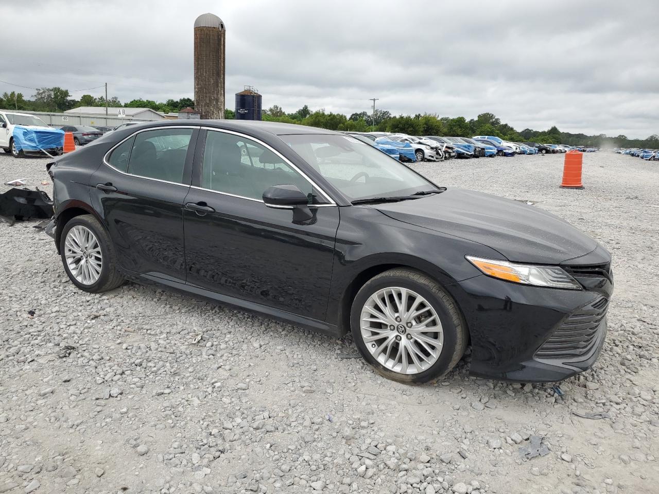 2020 Toyota Camry Xle - Фото 4