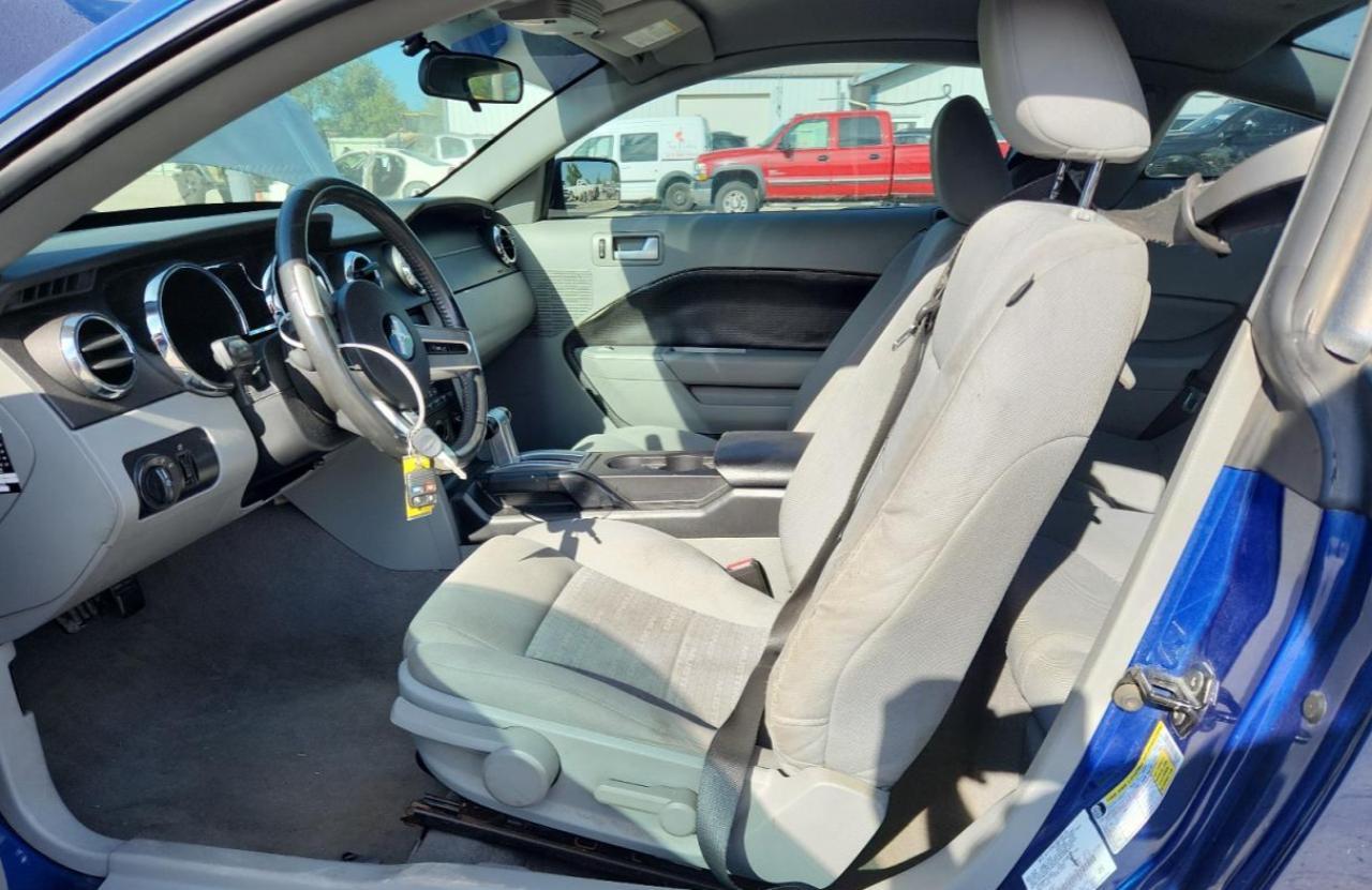 2009 Ford Mustang - Фото 7