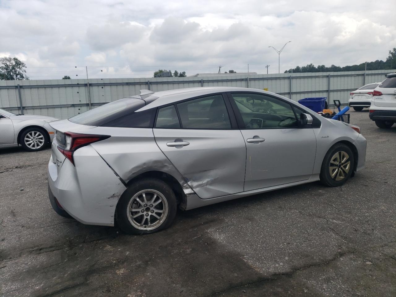 2022 Toyota Prius Night Shade - Image 3